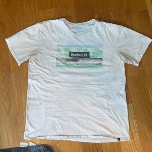White Hurley Graphic tee with ocean and palm trees